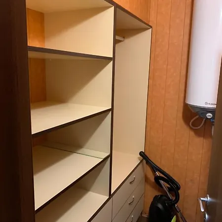 Samuil Apartman *