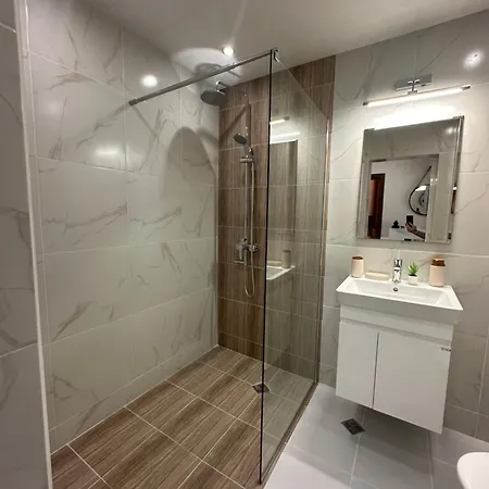 Samuil Apartman