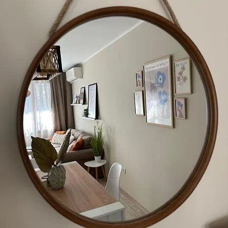 Samuil Apartman *